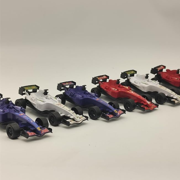 F1 advendikalender koos miniautodega